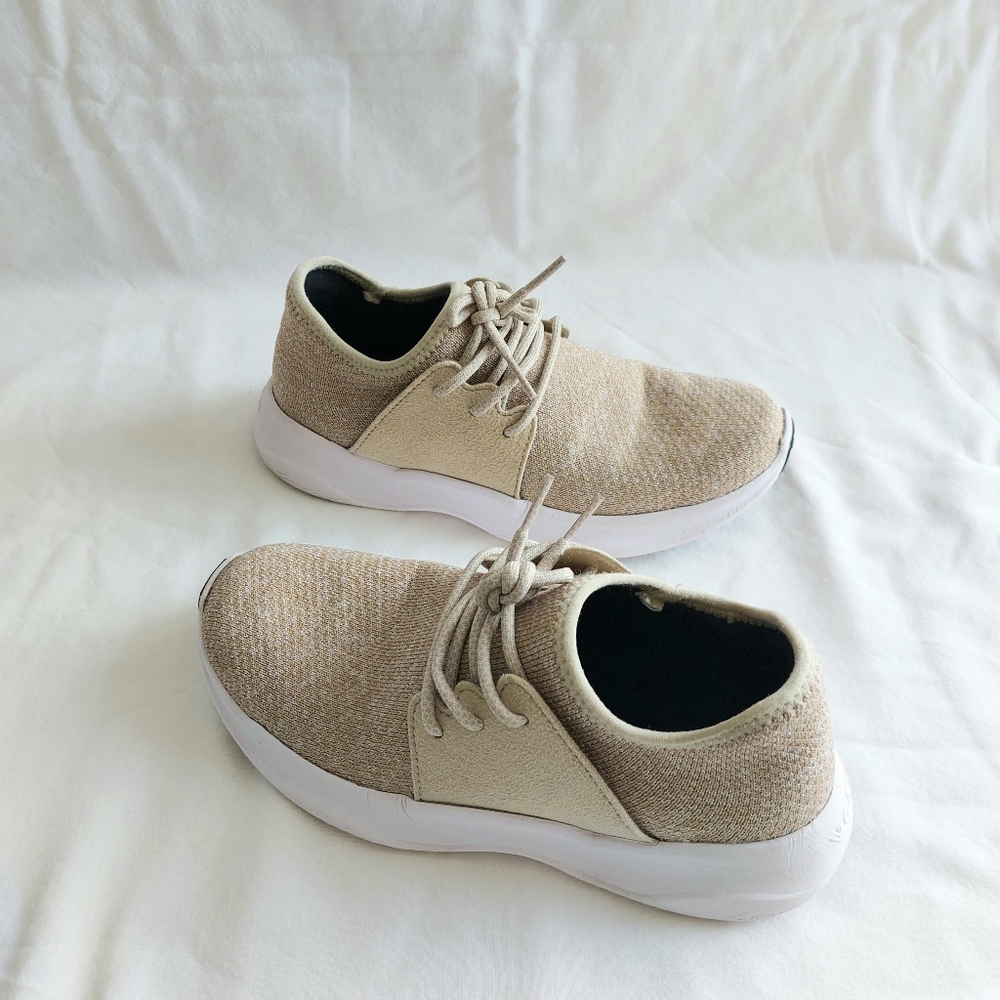 Vessi Lightweight Waterproof Runner Sneakers Beige Women's Size US5.5-6